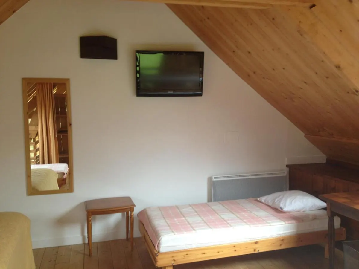 Manoir De Kermodest - Appartement Quemper-Guézennec Apartamento
